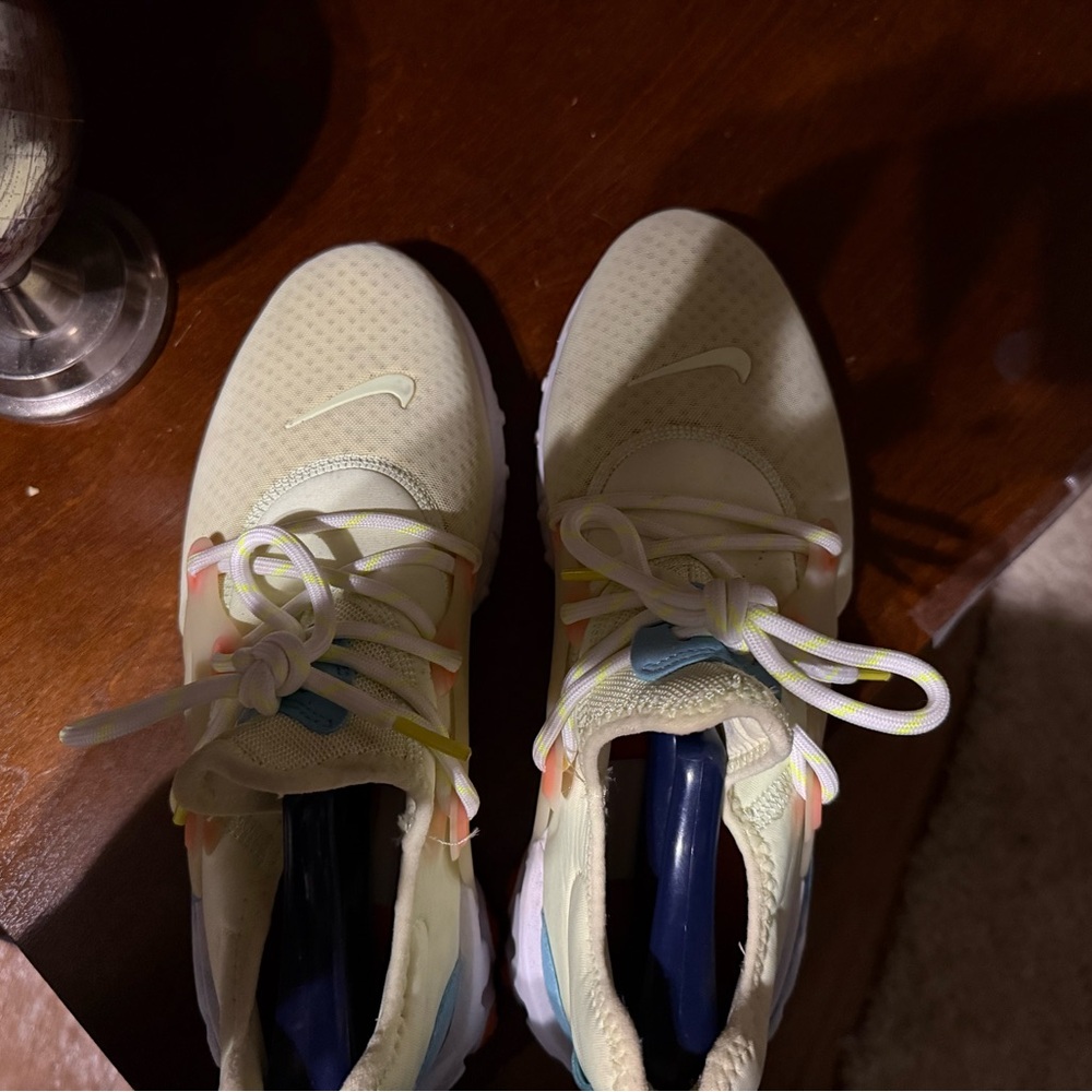 Nike Cream and Blue Athletic Shoes